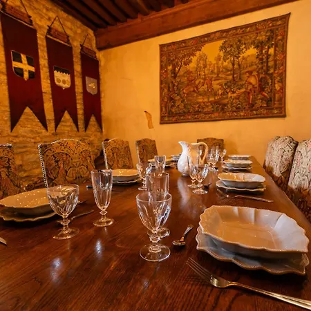 Chateau De Rosay - View & Gardens *