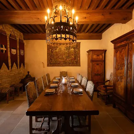 בית נופש Chateau De Rosay - View & Gardens